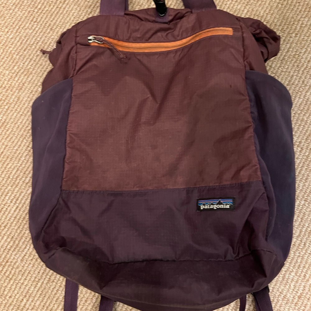 Patagonia ultralight black hole tote pack - 27L